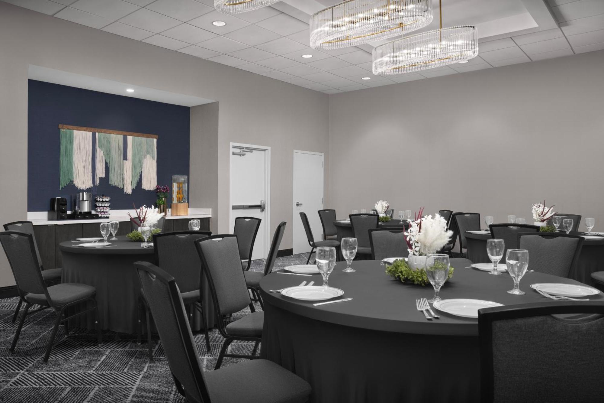 Springhill Suites By Marriott Savannah Downtown Historic District Bagian luar foto